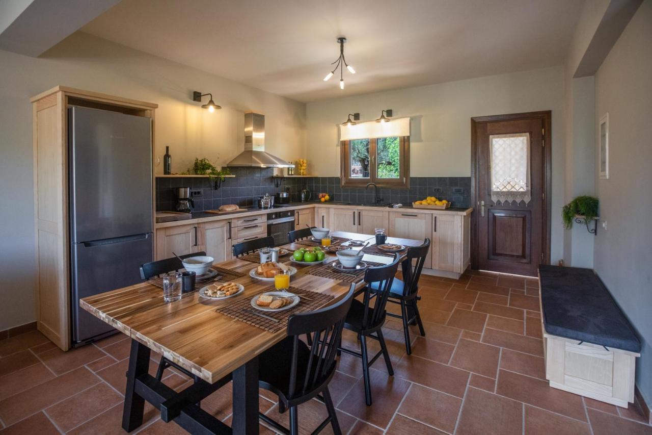 Citrus House Apartment Razata Ngoại thất bức ảnh